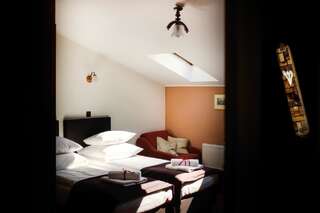 Отель Hotel Eden Краков Двухместный номер с 1 кроватью или 2 отдельными кроватями-12